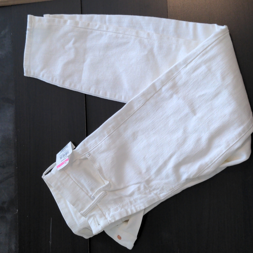 Nwt MOTHER white jeans